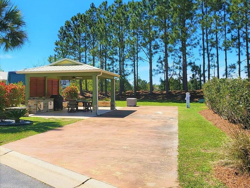 1st image of 540 Portofino Loop