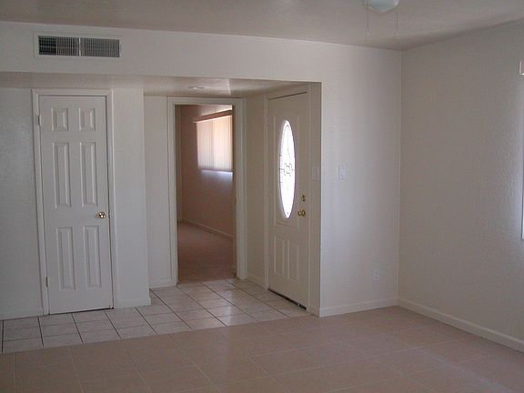 5th image of 6422 W Glenrosa Ave