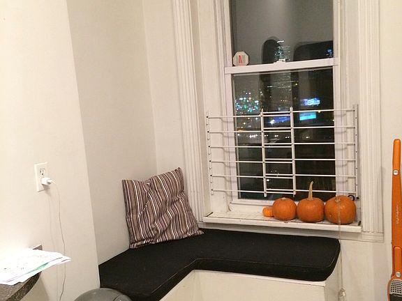 Kitchen bench with view of NYC Skyline