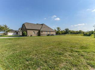 160 Waterstone Dr, Montgomery, TX 77356