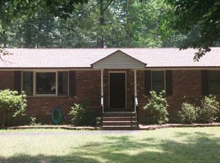 908 Belmont Dr, Lancaster, VA 22503