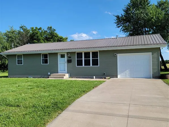 908 W Jackson Ave, Owensville, MO 65066