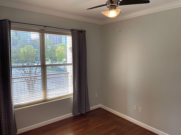 5th image of 1101 Juniper St NE APT 329