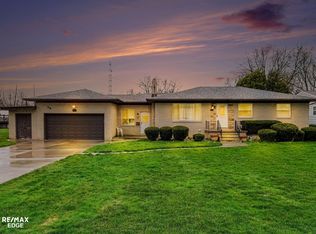 3005 Lanning Dr, Flint, MI 48506