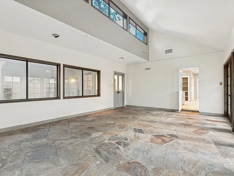 236 Castano Ave — Photo 13