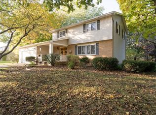 11 Kevin Dr, Rochester, NY 14625