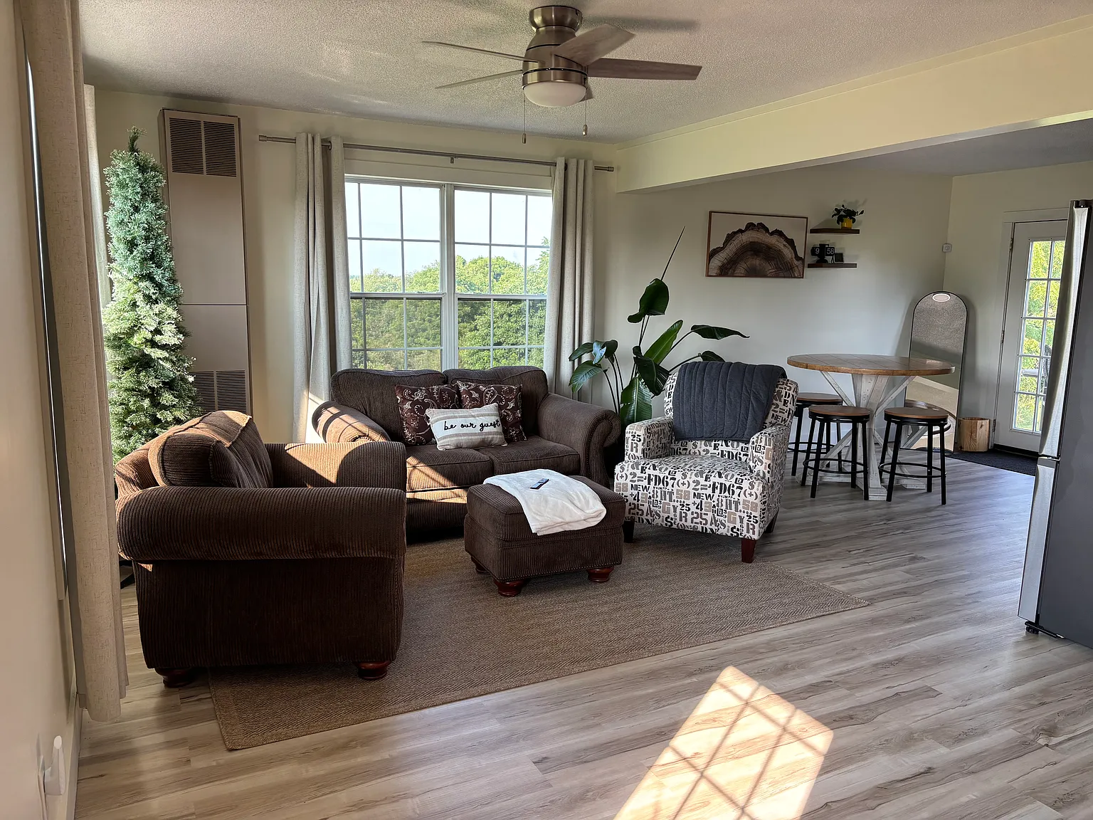 3 bed, 1520 sqft, $1,800 — Photo 4