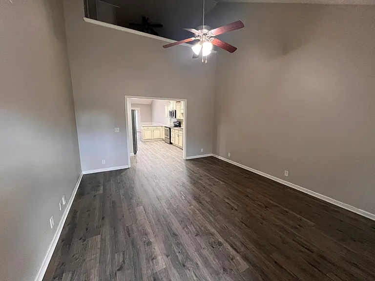 3338 Stormello Ln — Photo 7