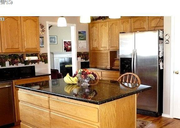 3rd image of 10608 NE 94th Ave