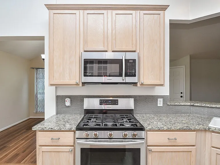 10614 Sunswept Fields Ln — Photo 15