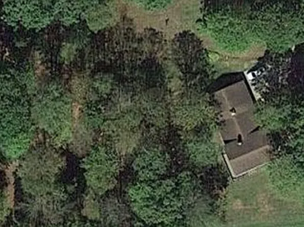 2615 Clay Plant Rd, Brockway, PA 15824