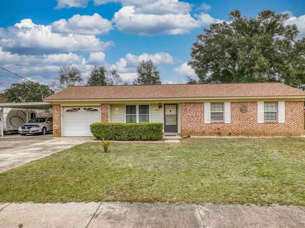 4324 Jernigan Rd, Pace, FL 32571