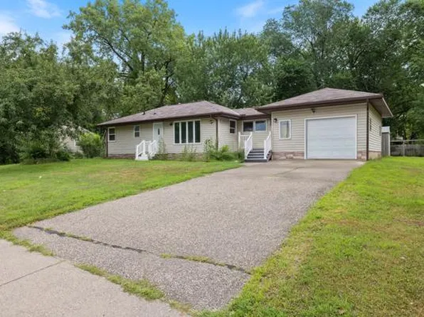 6316 Hampshire Ave N, Brooklyn Park, MN 55428