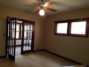 1010 Farrington St — Photo 7