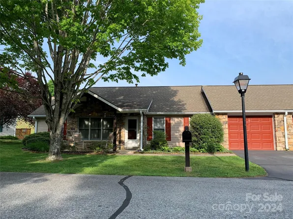 410 Pocono Ct #A-127, Arden, NC 28704