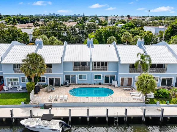 2107 NE 44th Street, Lighthouse Point, FL 33064