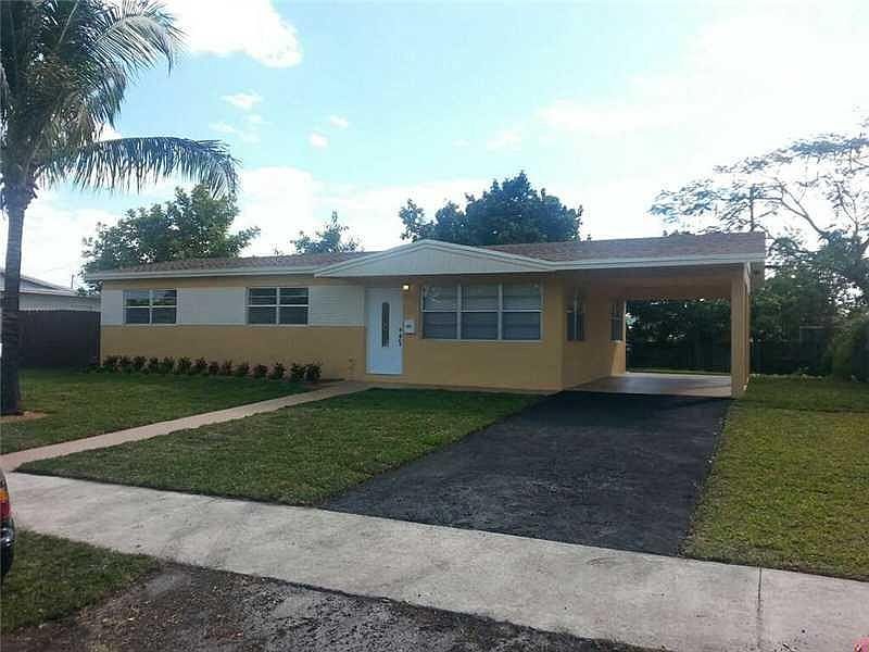 1st image of 1460 NW 194th St