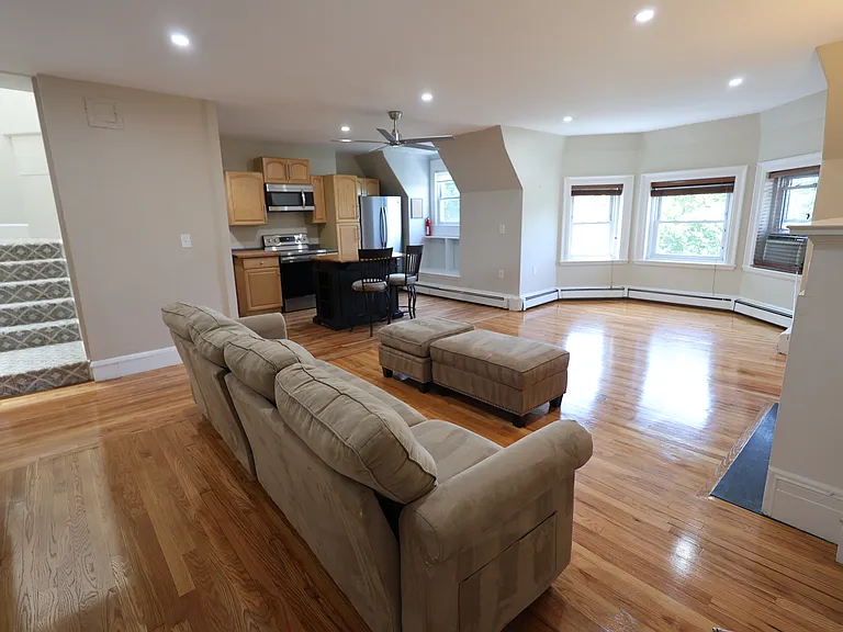 318 Tappan St #3 — Photo 1