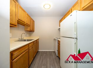 191 W Kennett Rd #309, Pontiac, MI 48340