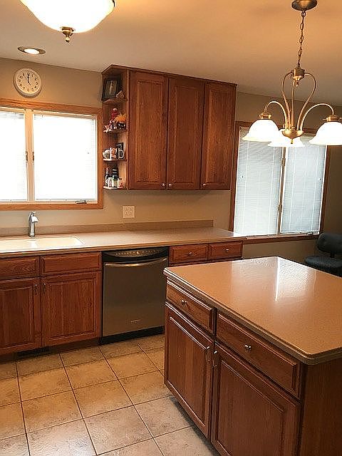 1st image of 269 W Kimbell Ave