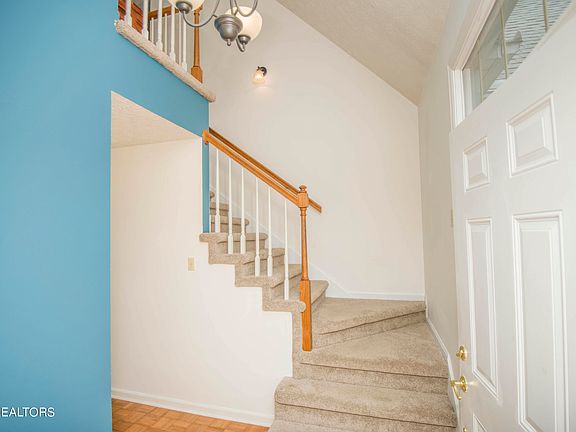 5th image of 4401 Bucknell Dr