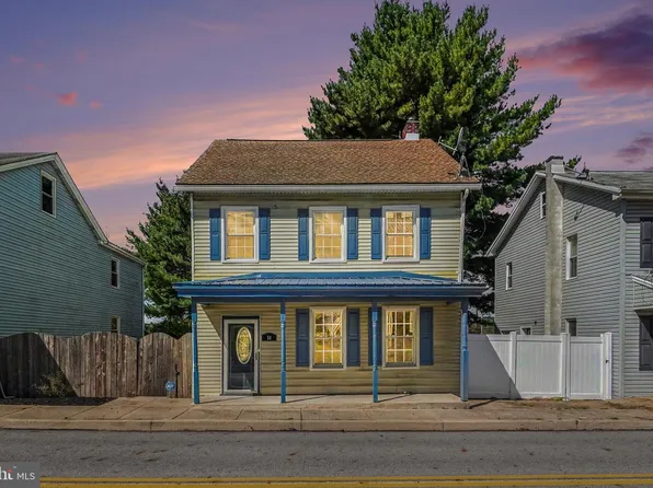 26 N 2nd St, Halifax, PA 17032