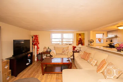 95 Chestnut St #1B — Photo 2