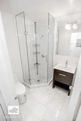 Rented by Jonis Realty | media 17