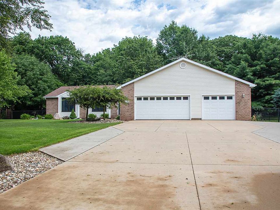 1st image of 9737 Sylvan Dr