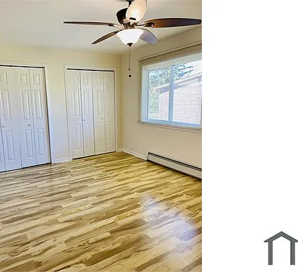 16W520 Lake Dr #207 — Photo 11