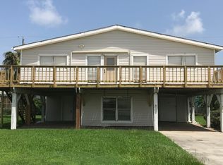 16622 Captain Kidd Rd, Jamaica Beach, TX 77554
