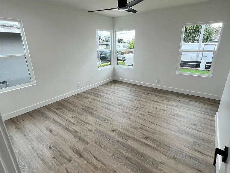 236 Camellia Ln #A — Photo 12