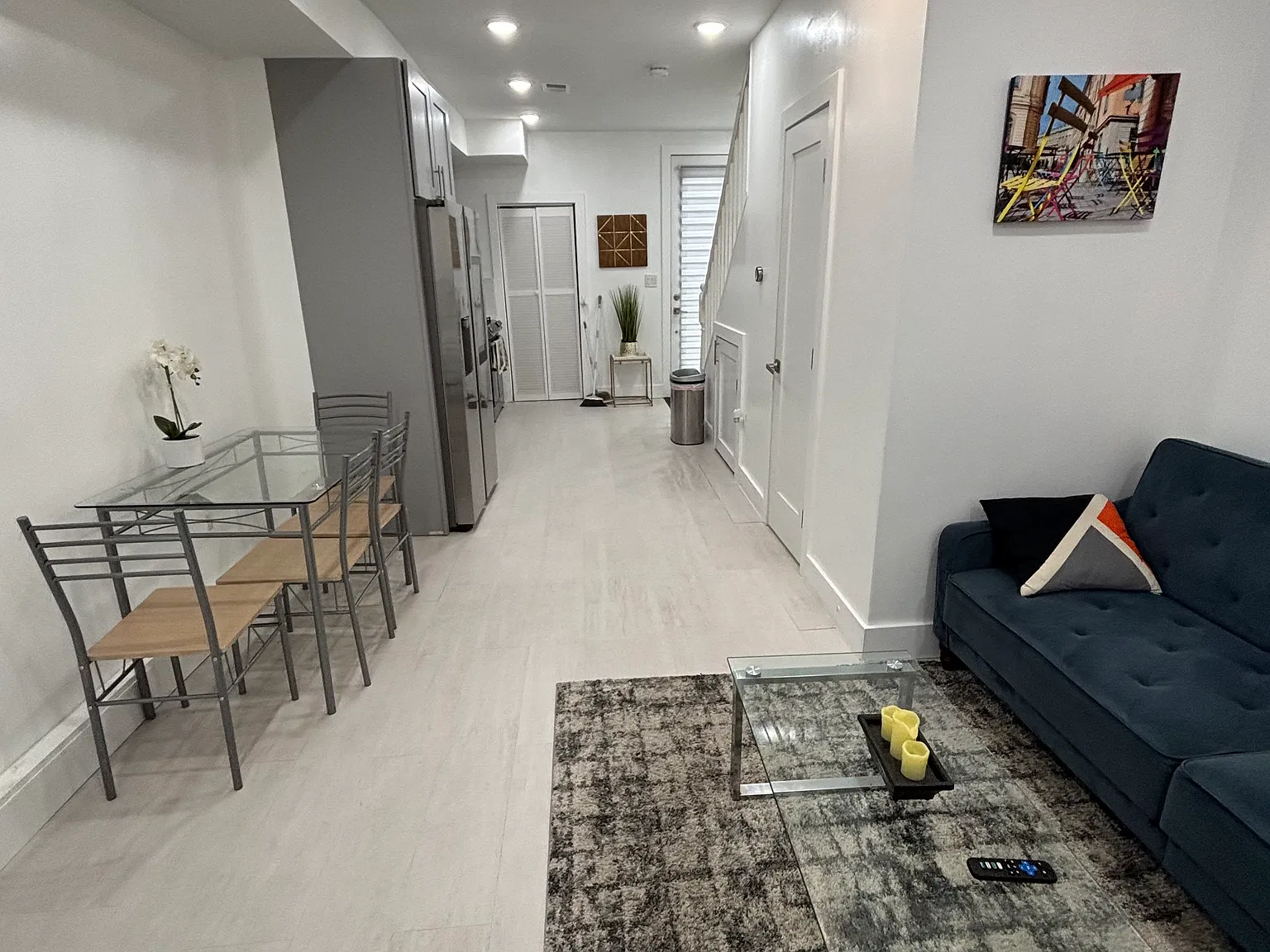 2 bed, 1.5 bath, 950 sqft, $4,200 — Photo 3