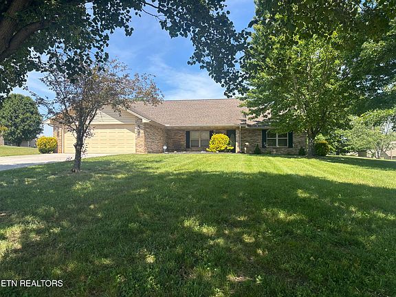 5th image of 770 Southview Cir