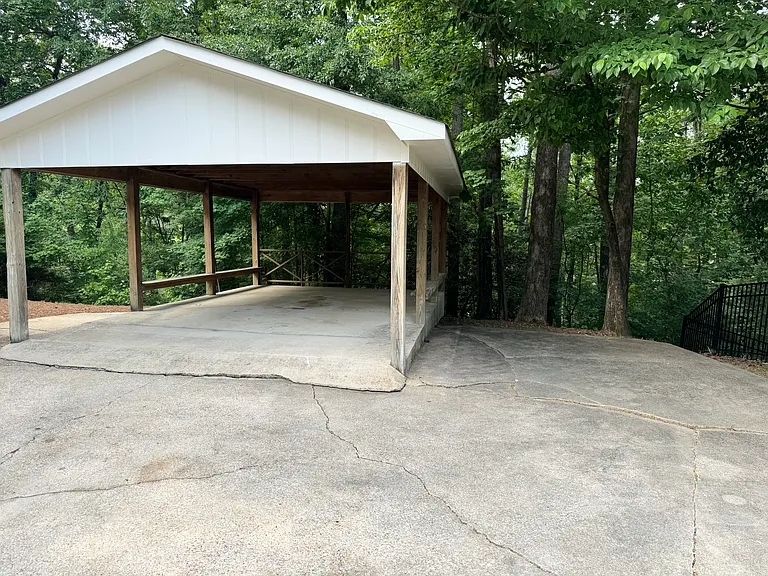 2424 Titonka Rd — Photo 34