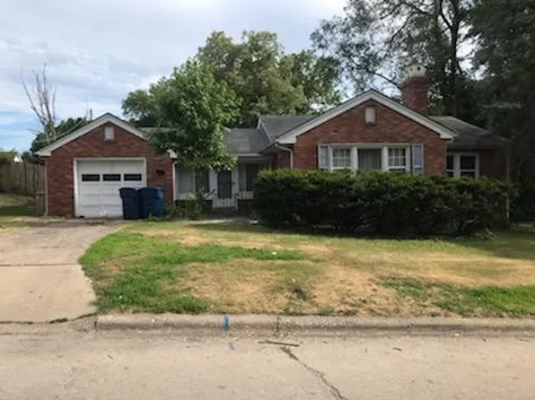 923 McPherson Ave, Alton, IL 62002