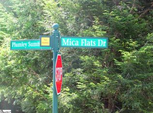 2 Little Boulder Dr, Landrum, SC 29356