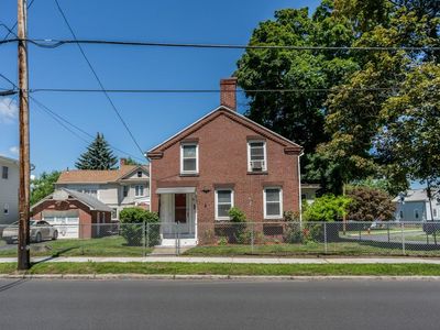 116 South St, Chicopee, MA, 01013