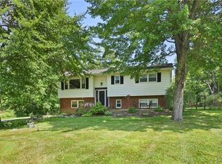 863-865 Farmers Mills Rd, Kent Lakes, NY 10512