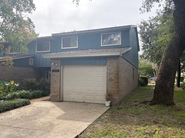 1800 17th St, Niceville, FL 32578