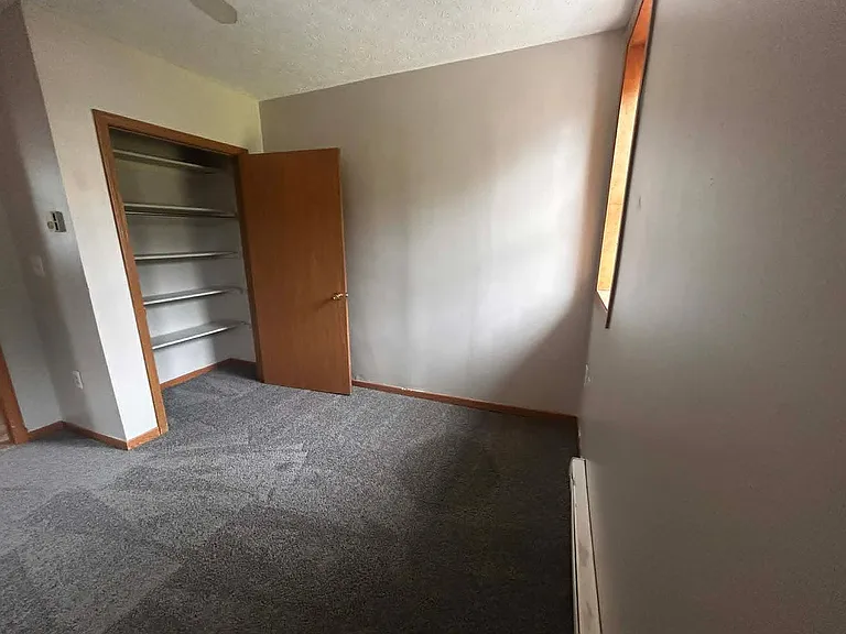 29 McCulloh St — Photo 7
