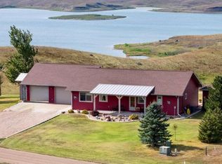 317 Fort Sully Trl, Pierre, SD 57501