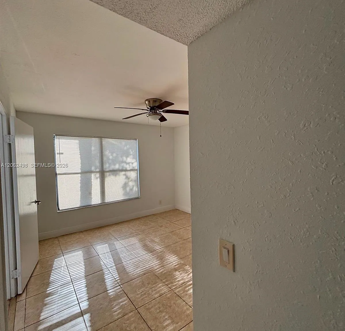 Palm Beach Grande Condo — Photo 3