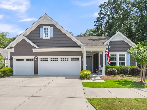 1115 Old Field Dr, Summerville, SC 29483