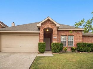 908 Oakcrest Dr, Wylie, TX 75098