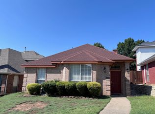 1348 Riley Dr, Carrollton, TX 75007