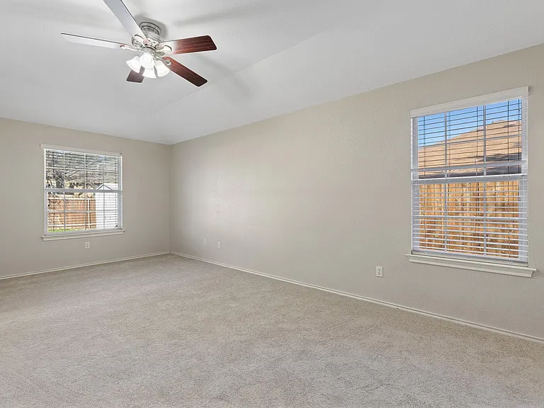 3812 Eagles Nest St — Photo 22