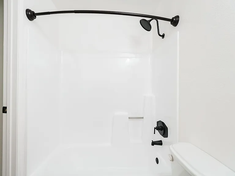 226 South Serrano — Photo 12