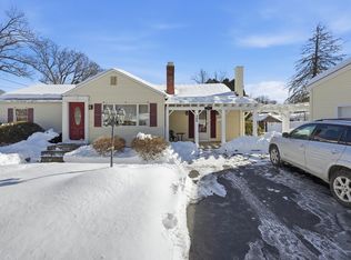 144 River Rd, Agawam, MA 01001