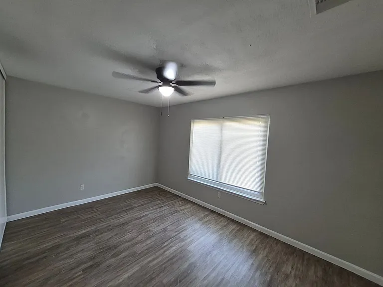 4414 Stradford Pl — Photo 16